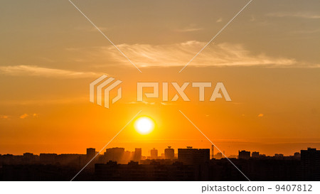 Silver clouds and Sun Over Houses Silver clouds and Sun Over Houses 9407812