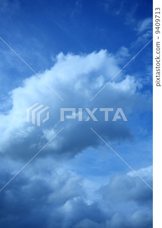 Floating clouds in the blue sky 9409713