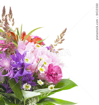 Colorful flowers bouquet isolated on white background 9410380