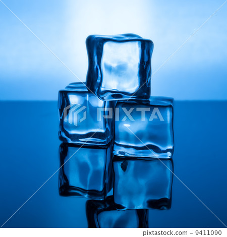 ice cubes 9411090