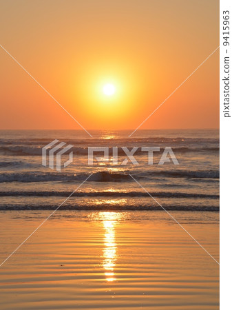 第一次日出 9415963