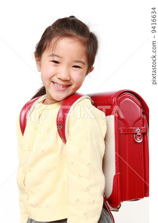 小學女生 9416634
