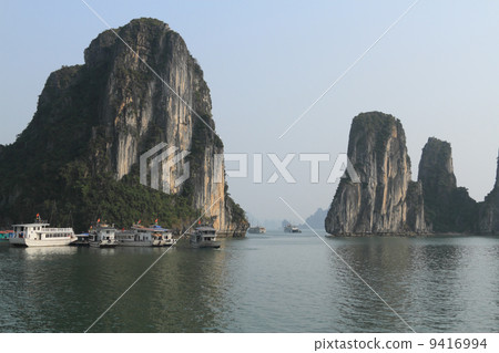 Halong Bay, Vietnam 9416994