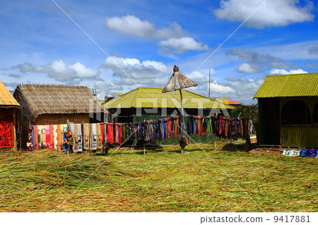 烏魯斯島的喀喀湖景觀 9417881