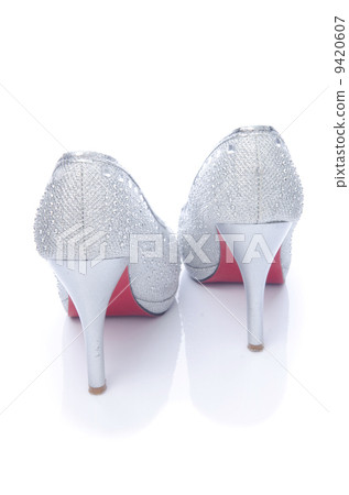 white shoes 9420607