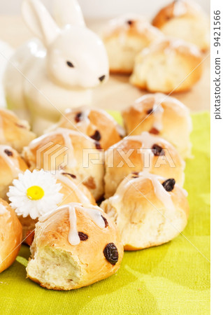 Hot Cross Buns Hot Cross Buns 9421566