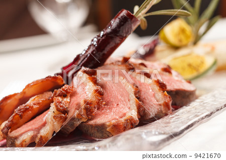 Roasted duck 9421670