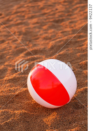 ball on the beach ball on the beach 9422137