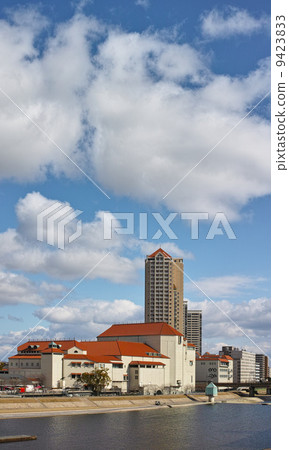 Takarazuka Grand Theater 9423833