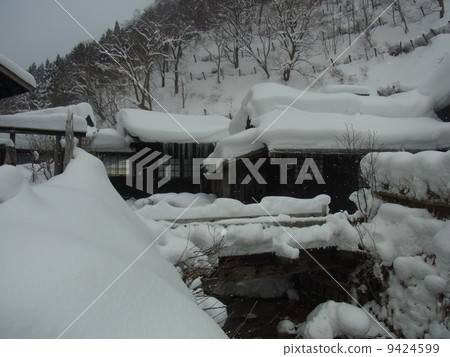 秋田縣·起重機溫泉溫泉雪景 秋田縣·起重機溫泉溫泉雪景 9424599