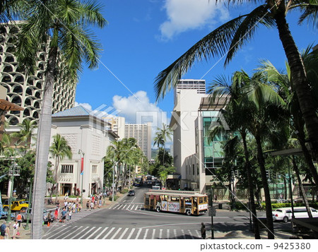 Kalakaua Street 9425380