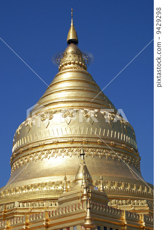 Shwezigon Pagoda, Bagan, Myanmar Shwezigon Pagoda, Bagan, Myanmar 9429298