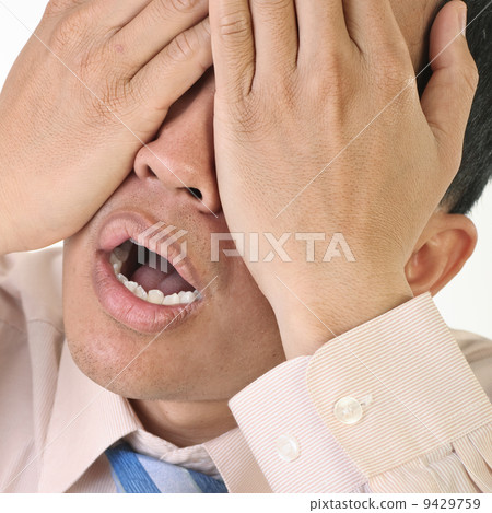 Lost businessman 9429759