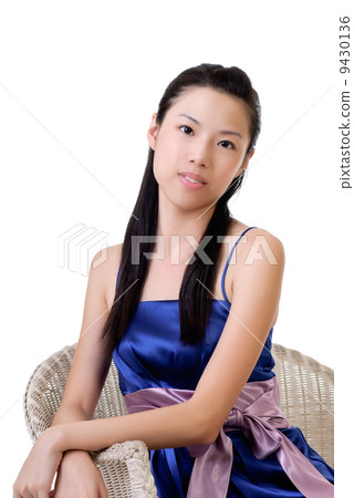 Beautiful lady 9430136