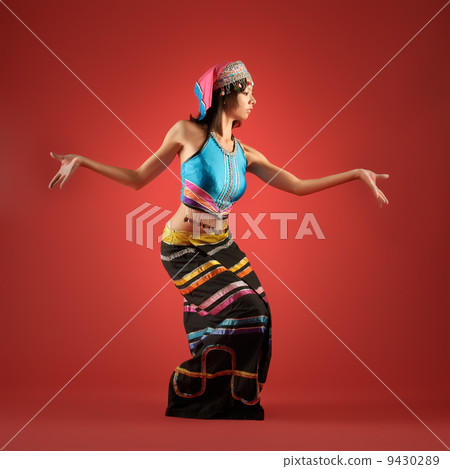 dancing dancing 9430289