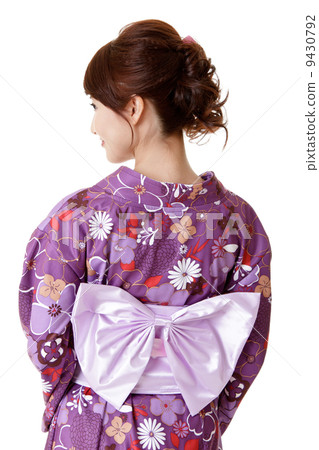 Japanese elegant woman 9430792