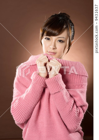 Attractive sexy Asian lady 9431637