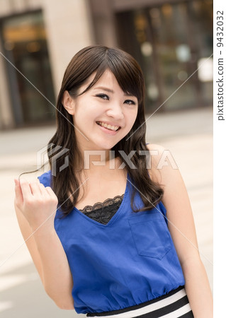 Asian beauty 9432032