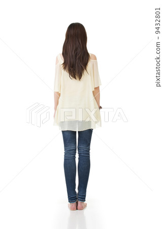 Model of Asian woman 9432801