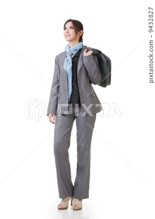 Confident Asian businesswoman Confident Asian businesswoman 9432827