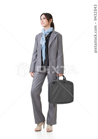 Confident Asian businesswoman Confident Asian businesswoman 9432843