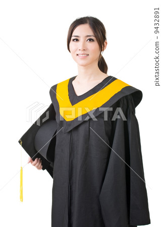 Young asian graduation woman in mantle 9432891