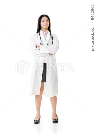 Confident asian doctor woman Confident asian doctor woman 9432962
