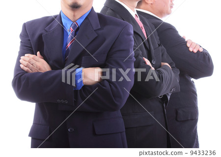 Businessmans Cross one's arm for show vision Businessmans Cross one's arm for show vision 9433236