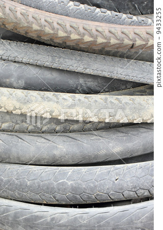 Stack motocycle tires Stack motocycle tires 9433255