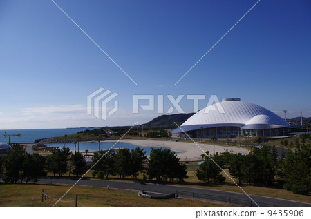 Yamaguchi Kirara Expo Park Memorial Park Multipurpose Dome 9435906