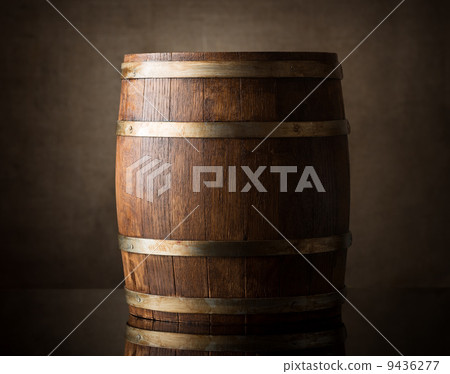 Brown barrel 9436277