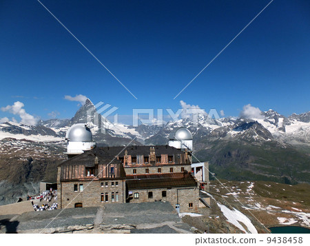 顛倒的馬特宏峰 顛倒的馬特宏峰 9438458