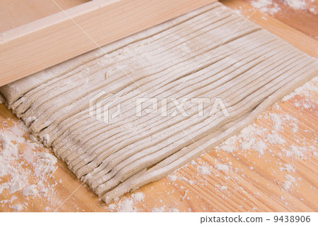 Hand-made soba 9438906