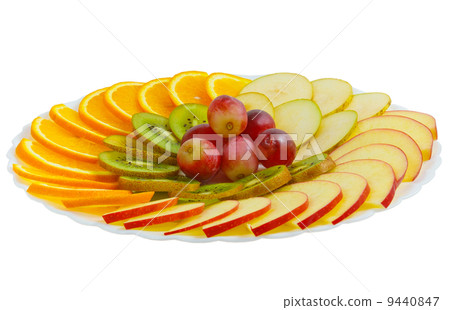 plate apple kiwi grapes sliced isolated on white background clip 9440847