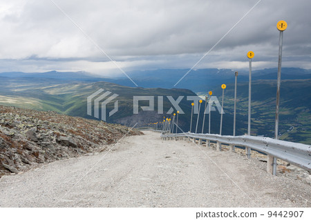 Dirt road on Blahoe mountain (Vaga, Oppland, Norway) Dirt road on Blahoe mountain (Vaga, Oppland, Norway) 9442907