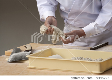 Soba noodles 9443228