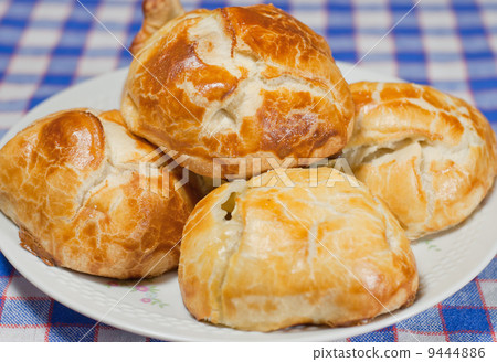 baked 9444886