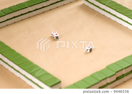 Gambling and dice 9446556