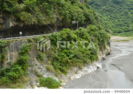Road in Taroko National Park Road in Taroko National Park 9446604