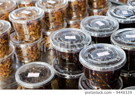 chili sauce chili sauce 9448339