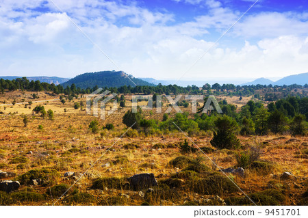 Mountainous terrain 9451701