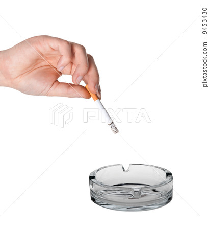 close up of ashtray 9453430