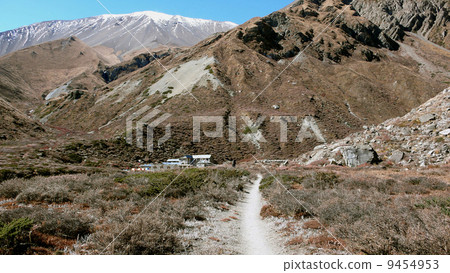 堆 許多 山峰 9454953