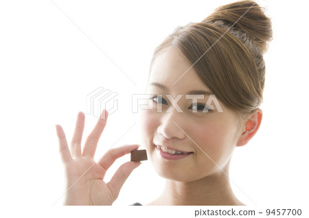 巧克力的女人 巧克力的女人 9457700