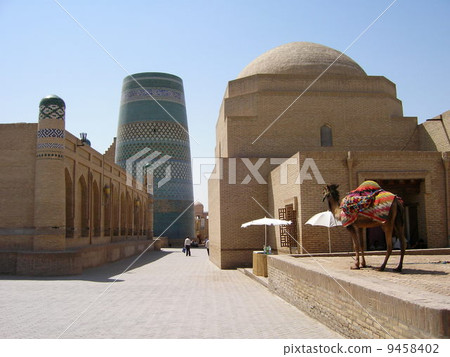 Silk road 9458402