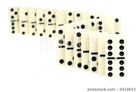 curve line from dominoes curve line from dominoes 9458653