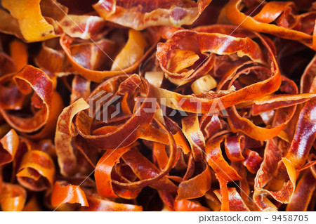 chips of cayenne chili red pepper pods 9458705