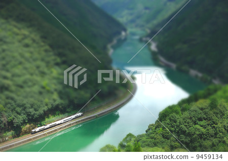 Tumagawa河的看法 9459134