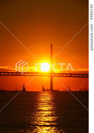January Sky · Morning glow 45 First sunrise · Yokohama Bay Bridge January Sky · Morning glow 45 First sunrise · Yokohama Bay Bridge 9460140