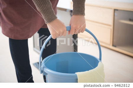 Housecleaning Housecleaning 9462812